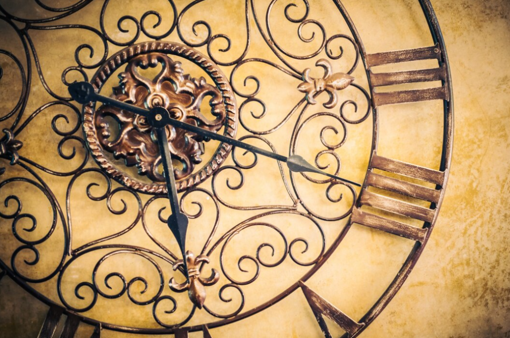 Value of a Grandfather Clock: An Overview